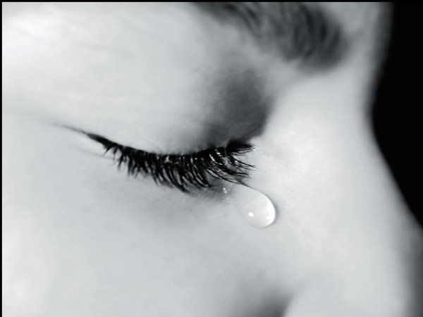तबरेज की पत्नी करती है जुल्म