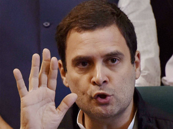 राहुल गांधी के नेतृत्व में पार्टी का जनाधार दिन पर दिन सिमटता जा रहा है