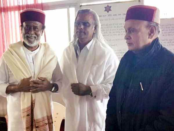 प्रेम कुमार धूमल भी रहे साथ