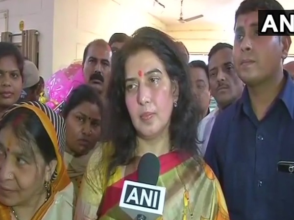 छत्तीसगढ़: बीजेपी की सरोज पांडेय ने जीता राज्यसभा सांसद का चुनाव, आला नेताओं ने दी जीत की बधाई छत्तीसगढ़: बीजेपी की सरोज पांडेय ने जीता राज्यसभा सांसद का चुनाव, आला नेताओं ने दी जीत की बधाई