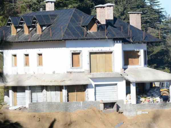 Sonia Gandhi visit Shimla to watch Priyanka dream home Sonia Gandhi visit Shimla to watch Priyanka dream home
