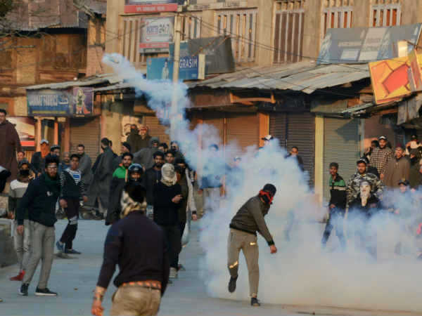 shopian-firing-major-aditya.jpg shopian-firing-major-aditya.jpg