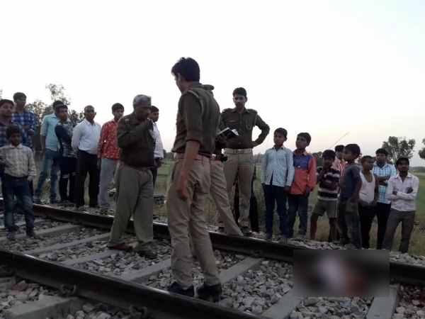 A father suicide after his son fled with girlfriend in Mainpuri A father suicide after his son fled with girlfriend in Mainpuri
