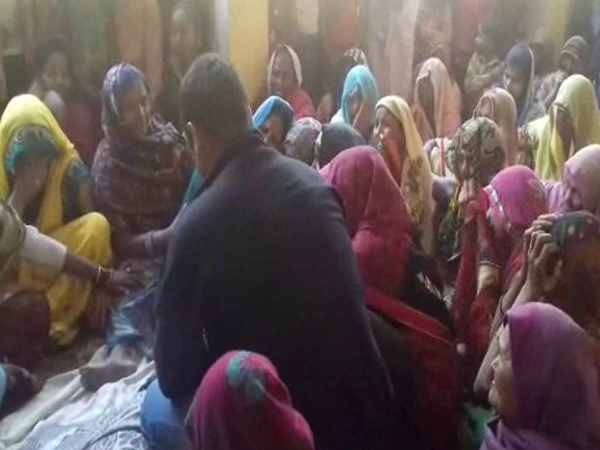 खुदकुशी की वजहों का अभी पता नहीं