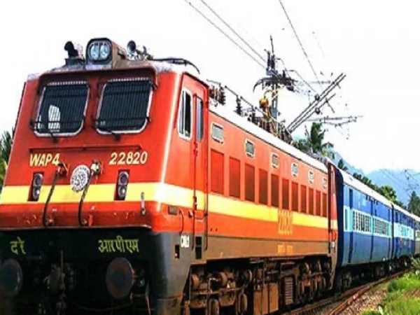 Navratra Mela Several trains to halt at Vindhyachal in Allahabad Navratra Mela Several trains to halt at Vindhyachal in Allahabad