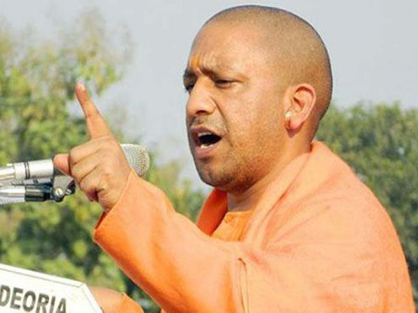 यूपी उपचुनाव 2018: सीएम योगी के गढ़ में वोट बहिष्कार का ऐलान, चप्पे-चप्पे में लगे पोस्टर यूपी उपचुनाव 2018: सीएम योगी के गढ़ में वोट बहिष्कार का ऐलान, चप्पे-चप्पे में लगे पोस्टर