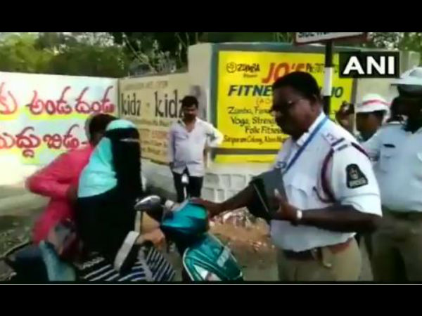 WATCH: A woman was seen fighting with police in Hyderabads Malakpet WATCH: A woman was seen fighting with police in Hyderabads Malakpet