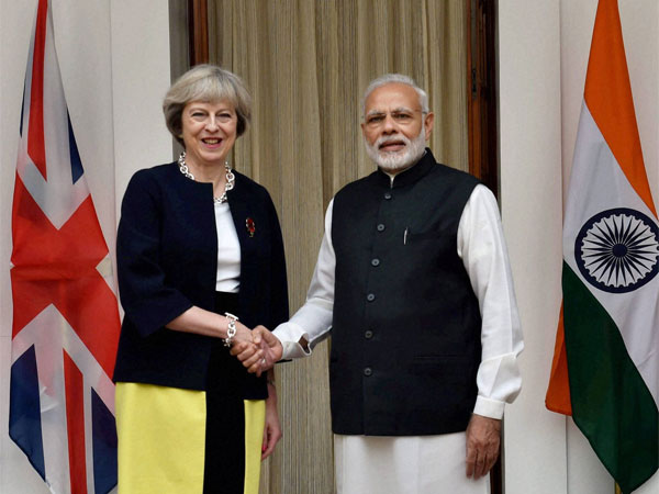 PM मोदी के लंदन दौरे पर दो ग्रुप हो सकते हैं आमने-सामने PM मोदी के लंदन दौरे पर दो ग्रुप हो सकते हैं आमने-सामने