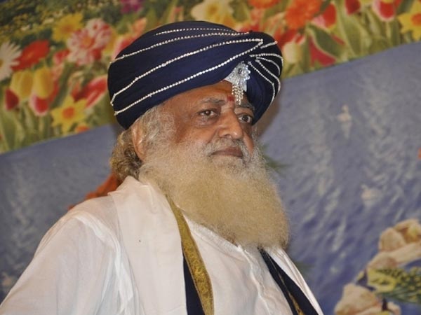 आसाराम पर लगे एक के बाद एक आरोप