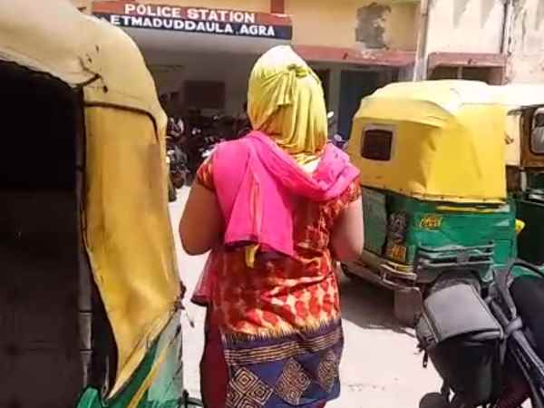 Gangrape from woman in Agra Gangrape from woman in Agra