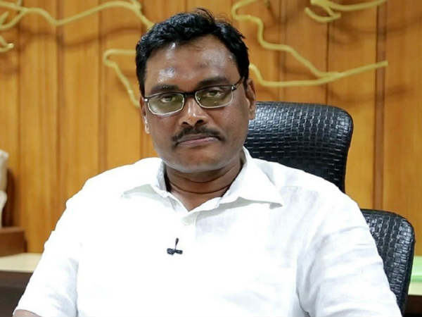 अमूल डेरी के एमडी डा. रत्नम ने दिया इस्तीफा, 450 करोड़ के घोटाले को बोर्ड ने नकारा अमूल डेरी के एमडी डा. रत्नम ने दिया इस्तीफा, 450 करोड़ के घोटाले को बोर्ड ने नकारा