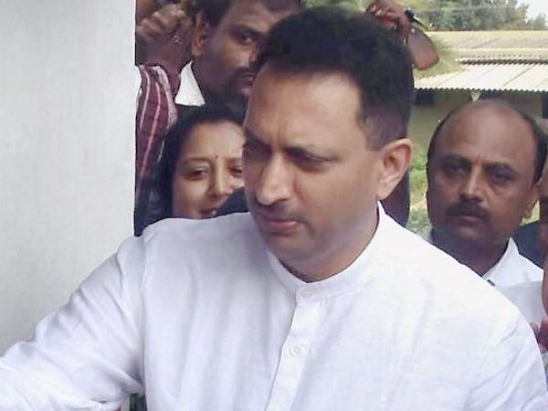 धारा 504 और 507 के तहत मामला दर्ज
