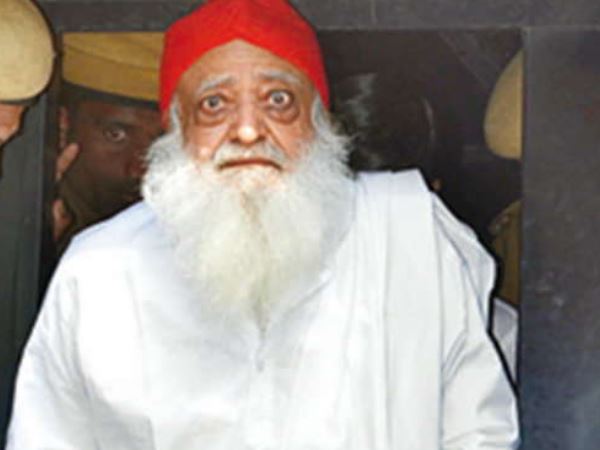 लंच में रोटी, लौकी की सब्जी और मोठ की दाल