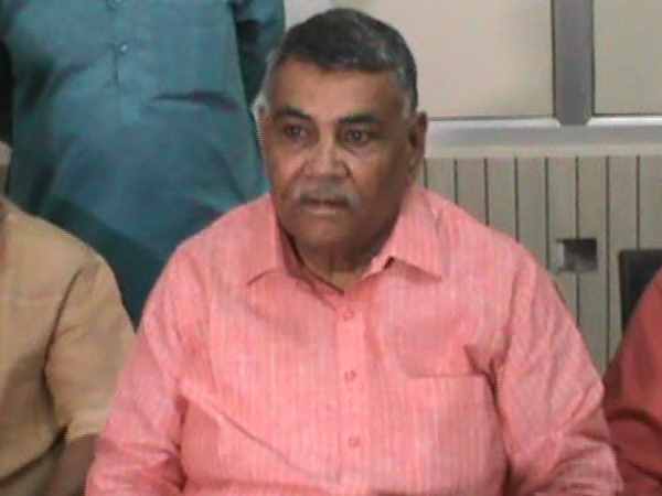 BJP MP said Agra DM is servant of Ramshankar Katheria BJP MP said Agra DM is servant of Ramshankar Katheria