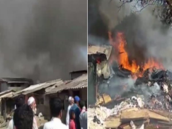 Kolkata Gujarat delhi Fire broke out fire tenders at the spot Kolkata Gujarat delhi Fire broke out fire tenders at the spot