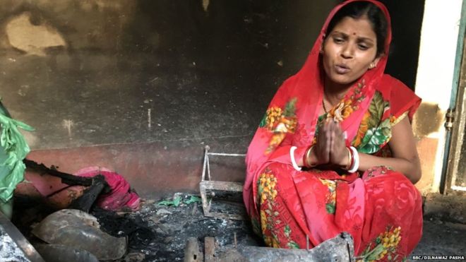 आसनसोल से ग्राउंड रिपोर्ट: वो लोग गोली चला रहे थे. हम पत्थर भी न चलाएं आसनसोल से ग्राउंड रिपोर्ट: वो लोग गोली चला रहे थे. हम पत्थर भी न चलाएं