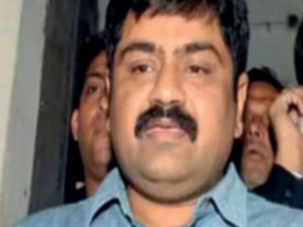 5 अप्रैल से फरार था परिवार