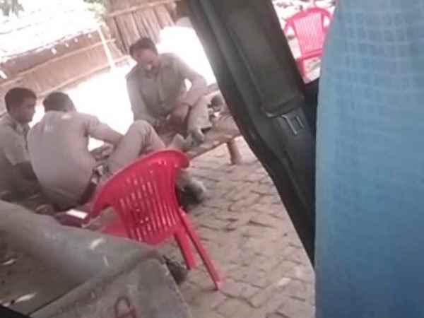 Three policemen were suspended by SSP Three policemen were suspended by SSP
