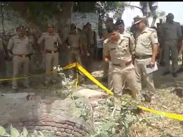 A child lost found dead in well in Mathura A child lost found dead in well in Mathura