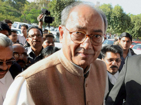 दिग्विजय ने की नर्मदा यात्रा
