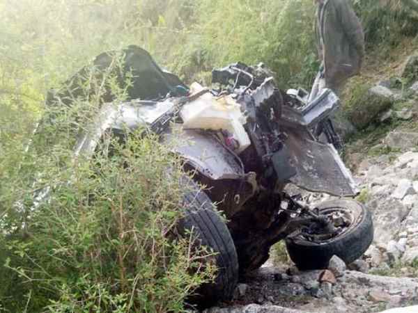 Two people died in accident Two people died in accident