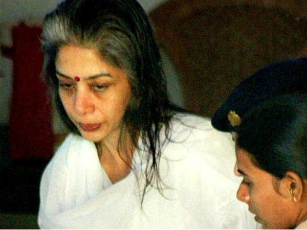 शीना बोरा केस: इंद्राणी मुखर्जी की तबीयत खराब, ICU में भर्ती शीना बोरा केस: इंद्राणी मुखर्जी की तबीयत खराब, ICU में भर्ती