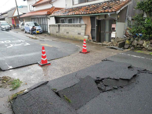 japan-earhtquake-jpeg.jpg japan-earhtquake-jpeg.jpg