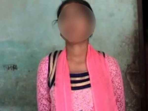 Teacher tried to rape school girl in Kannauj Teacher tried to rape school girl in Kannauj