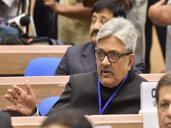 जस्टिस के एम जोसेफ की नियुक्ति पर पक्ष-विपक्ष में खिंची तलवार, कांग्रेस ने कहा-न्यायपालिका खतरे में, भाजपा- हमें कांग्रेस से सीखने की जरूरत नहीं जस्टिस के एम जोसेफ की नियुक्ति पर पक्ष-विपक्ष में खिंची तलवार, कांग्रेस ने कहा-न्यायपालिका खतरे में, भाजपा- हमें कांग्रेस से सीखने की जरूरत नहीं