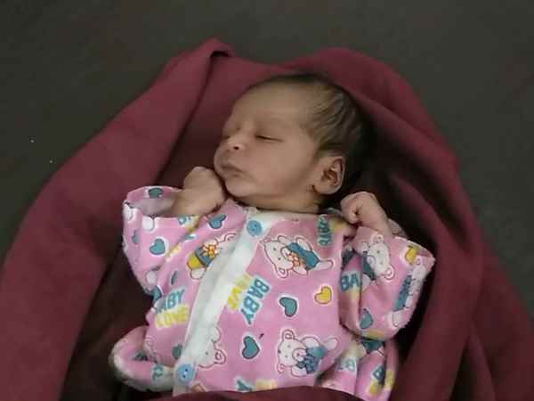 mother after leaving newborn baby in hospital in Mathura mother after leaving newborn baby in hospital in Mathura