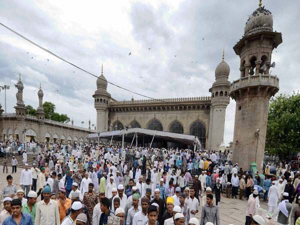 स्वामी असीमानंद जमानत पर बाहर