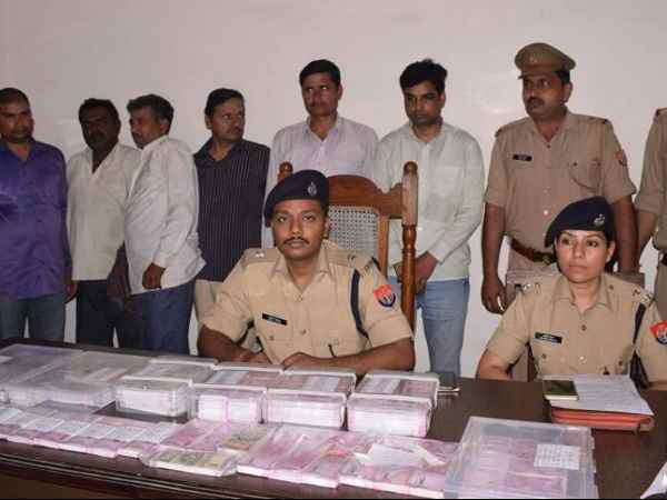 Moradabad police arrested 6 thugs Moradabad police arrested 6 thugs