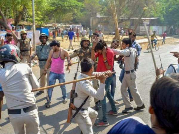 व्हाट्सऐप पर वायरल हो रहा है फिर से बंद का मैसेज