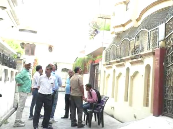 muzaffarnagar vigilance department raid on bihar IPS officer vivek kumar muzaffarnagar vigilance department raid on bihar IPS officer vivek kumar