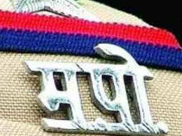 आरोपी को पकड़ने के लिए नमाज अदा की