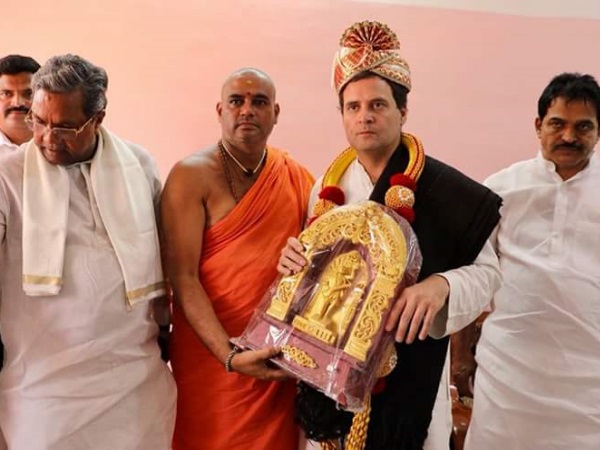 मंदिर और मठों में नेताओं की भीड़ लगी है