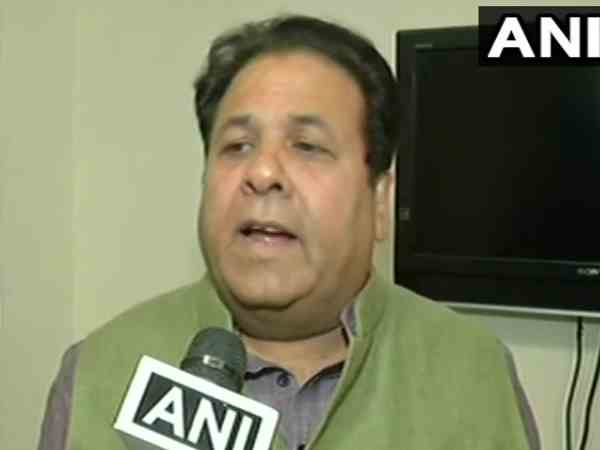 चेन्नै: IPL मैचों की सुरक्षा के लिए गृह सचिव से मिले राजीव शुक्ला, 8 बजे शुरू होना है मैच, नही थमा विरोध चेन्नै: IPL मैचों की सुरक्षा के लिए गृह सचिव से मिले राजीव शुक्ला, 8 बजे शुरू होना है मैच, नही थमा विरोध