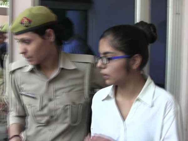 पिटाई से नाराज थी वैष्णवी