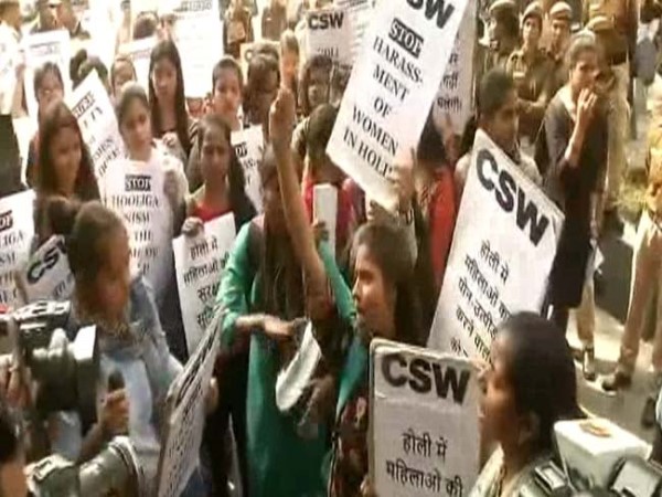 Delhi Student allegation on Semen In Holi Balloon Forensic Test Rules Out Delhi Student allegation on Semen In Holi Balloon Forensic Test Rules Out