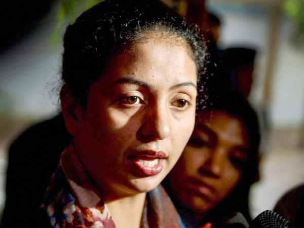 दूसरी महिलाओं से संबंध रखने के लगाए थे आरोप