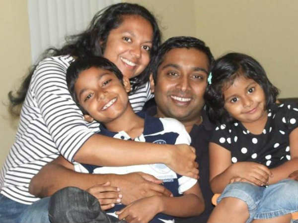 Thottapilly-family.jpg Thottapilly-family.jpg