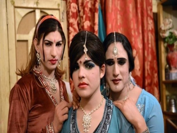 Pakistan first school for transgenders Classes begin today Pakistan first school for transgenders Classes begin today