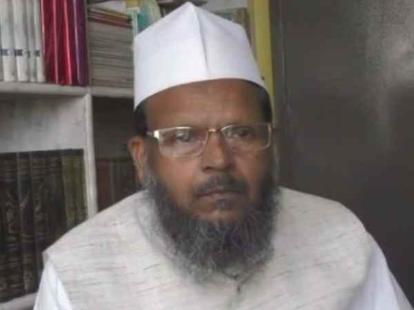 Ulema says why only hindu stories in up board syllabus Ulema says why only hindu stories in up board syllabus