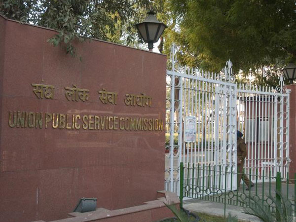 बेटे ने हासिल की 82वीं रैंक