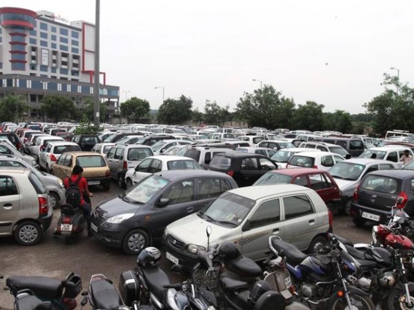 Delhi Metro hikes parking charges for vehicles in parking of metro premises Delhi Metro hikes parking charges for vehicles in parking of metro premises
