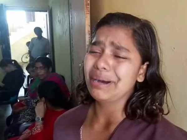 Girl student said about bad manner of warden in Kasturba school Girl student said about bad manner of warden in Kasturba school
