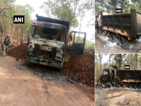 Chhattisgarh Balrampur vehicles ablaze by Naxals road construction work Chhattisgarh Balrampur vehicles ablaze by Naxals road construction work