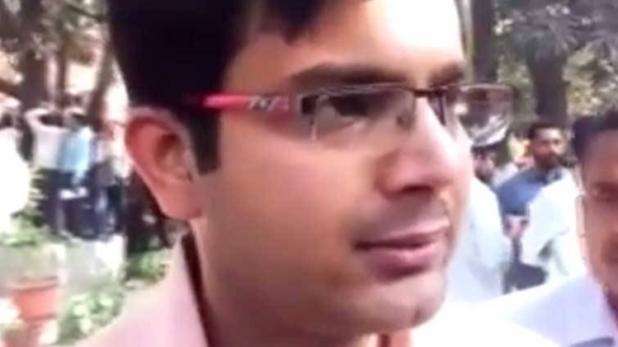 आयुष सिंघल ने लगाए ये आरोप