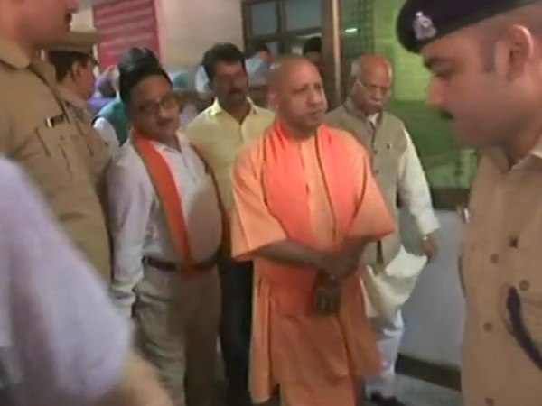 हादसे पर सीएम योगी आदित्यनाथ सख्त