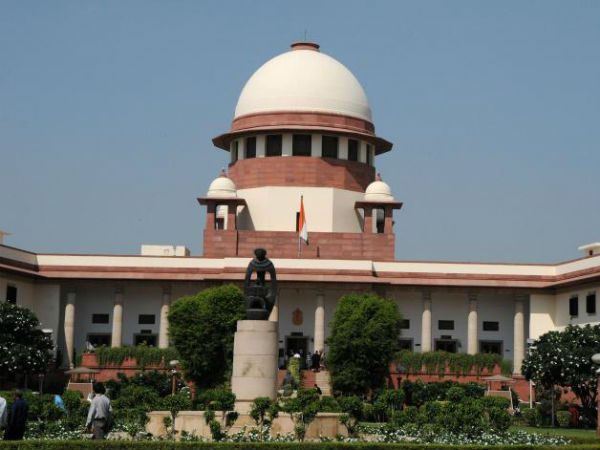 आम्रपाली केस: SC की दो टूक-घर दो नहीं, तुम्हें बेघर कर देंगे आम्रपाली केस: SC की दो टूक-घर दो नहीं, तुम्हें बेघर कर देंगे
